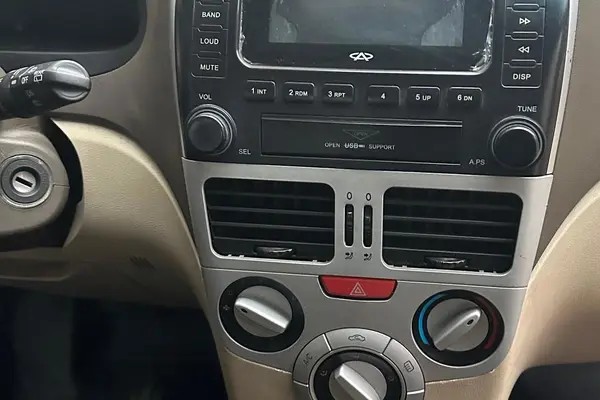 ام وی ام، 315هاچ بک