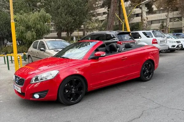 ولوو، C70 کروک