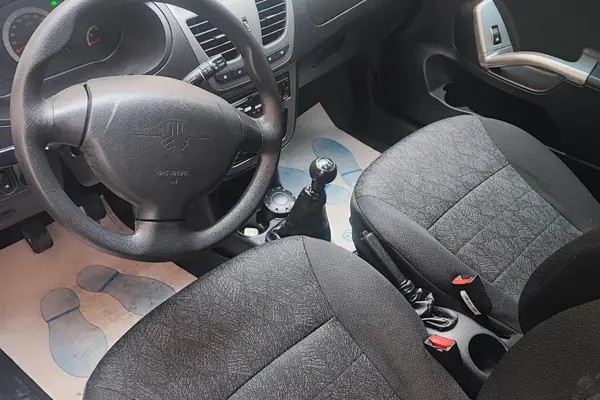 کوییک، دنده ای R