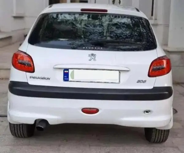 پژو، 206