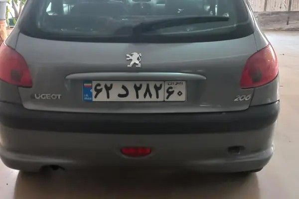 پژو، 206