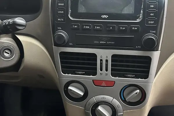 ام وی ام، 315هاچ بک