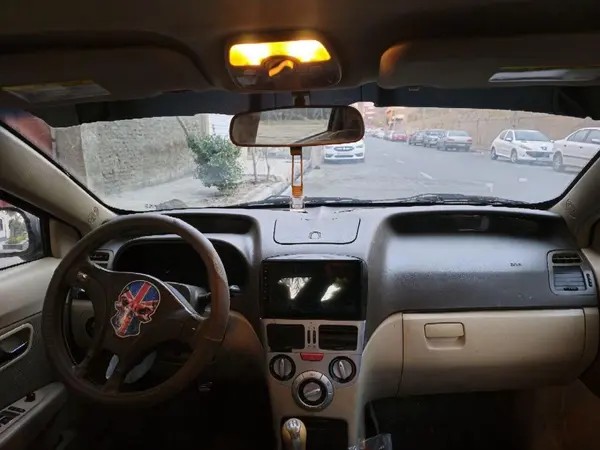 ام وی ام، 315هاچ بک