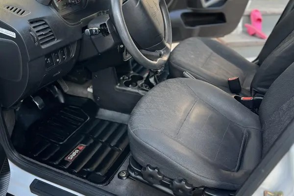 کوییک، دنده ای R