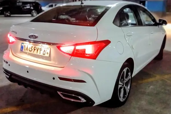 ام وی ام، آریزو 5ev