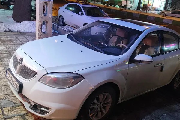 برلیانس، H330