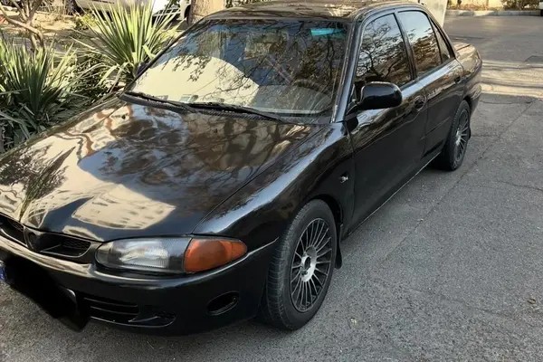 پروتون، ویرا