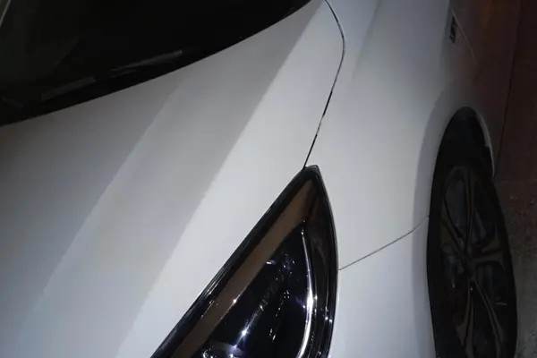 ام وی ام، آریزو 5ev