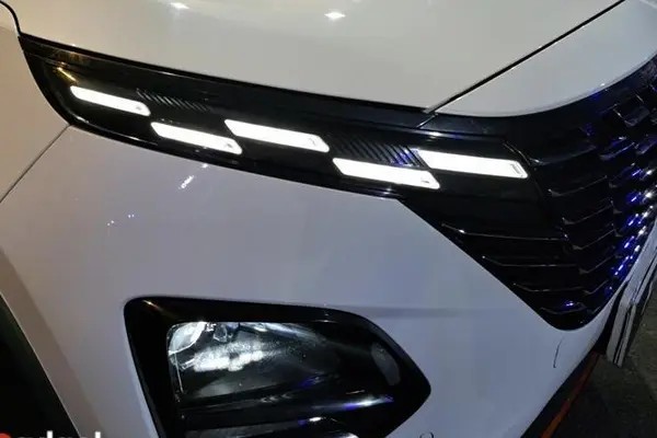 ام وی ام، X33 کراس