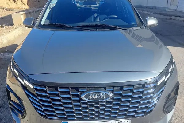 ام وی ام، X33 کراس