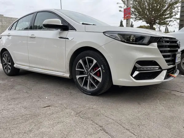 فونیکس، آریزو 6 پرو