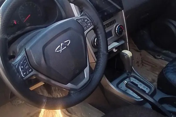 ام وی ام، X33