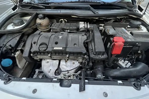 پژو، 207 صندوقدار