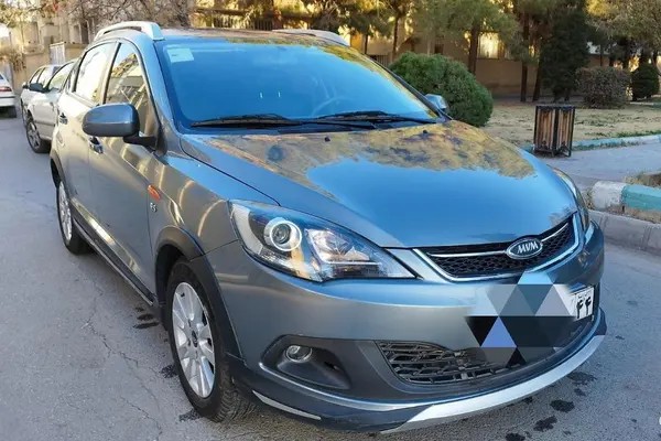 ام وی ام، 315هاچ بک