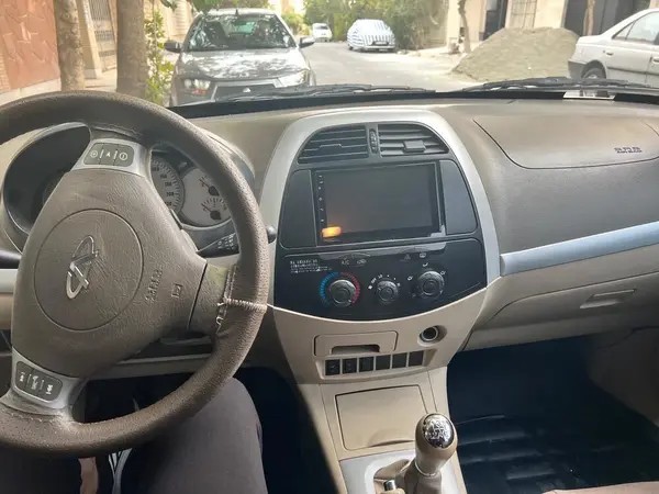 ام وی ام، X33