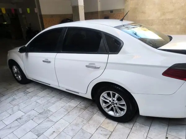 برلیانس، H330