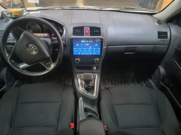 برلیانس، H330