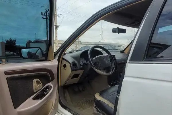 پژو، پارس