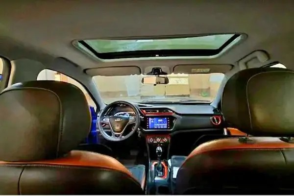 ام وی ام، X22