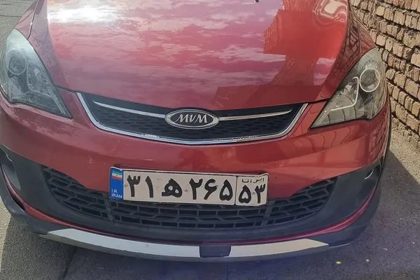 ام وی ام، 315هاچ بک