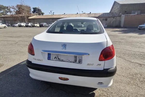 پژو، 206 SD