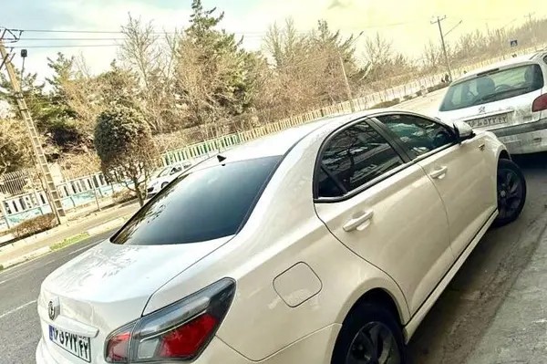 ام جی، 6