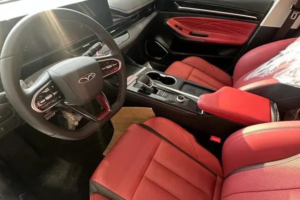 فونیکس، آریزو 6 جی تی (Z6 GT)