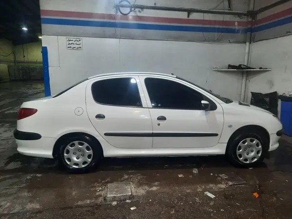 پژو، 206 SD
