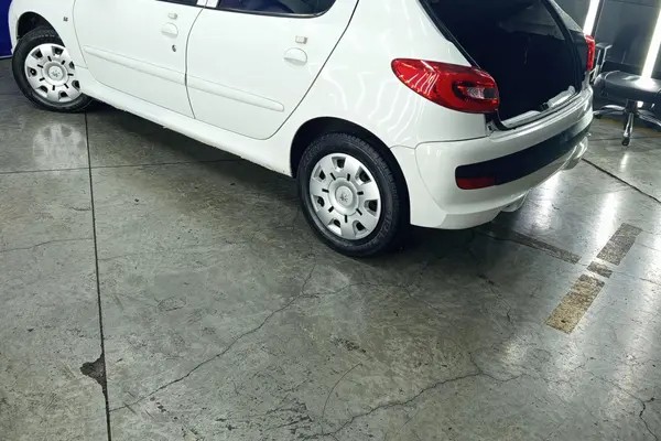پژو، 207