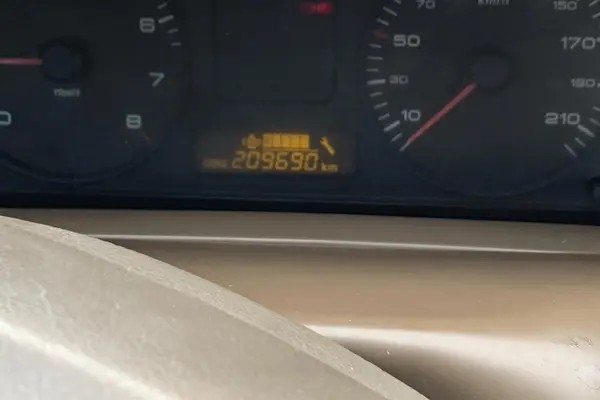 پژو، 405