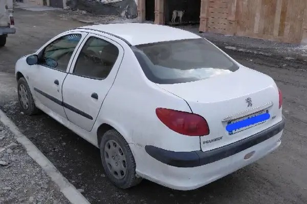 پژو، 206 SD