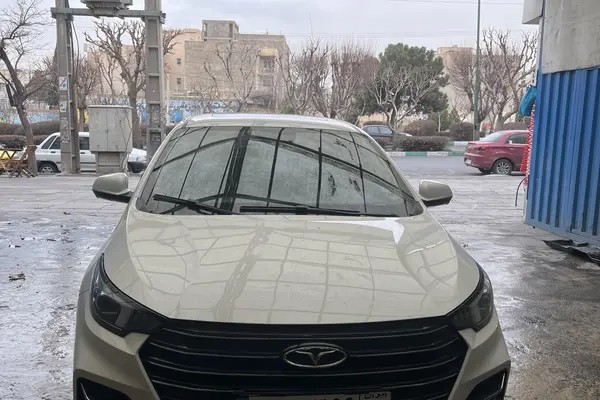 فونیکس، آریزو 6 پرو