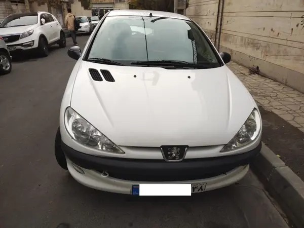 پژو، 206