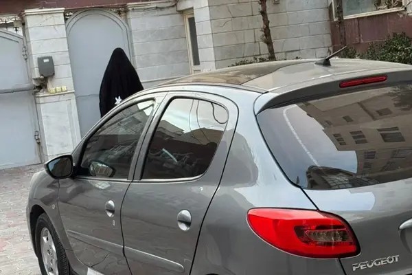 پژو، 207