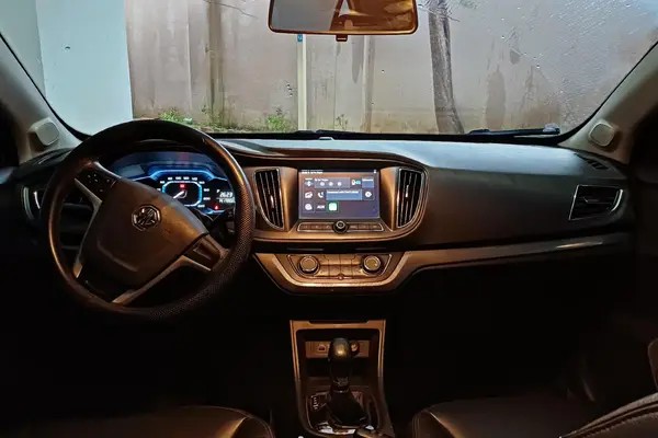 ام جی، 360