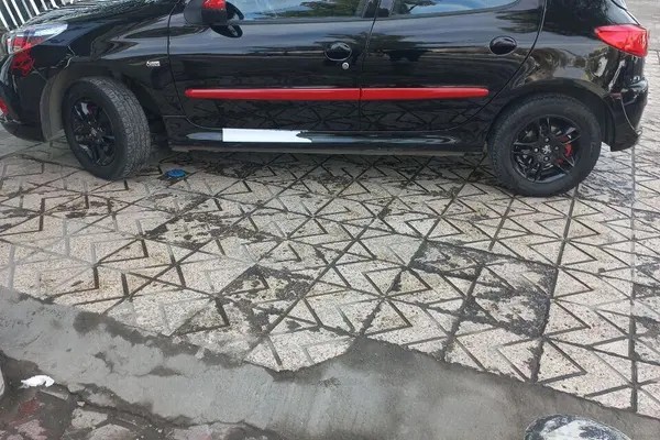 پژو، 207