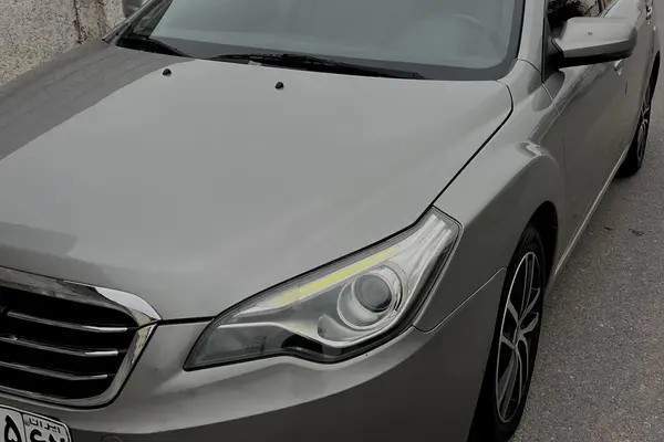 بسترن، B50F