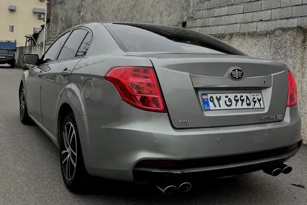 بسترن، B50F
