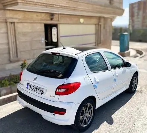پژو، 207