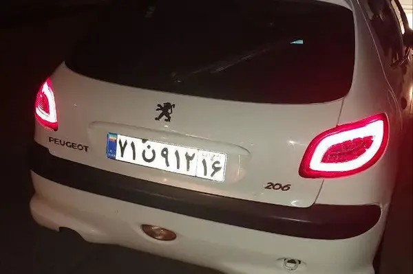 پژو، 206
