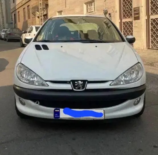 پژو، 206