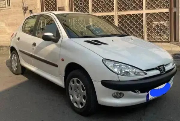 پژو، 206