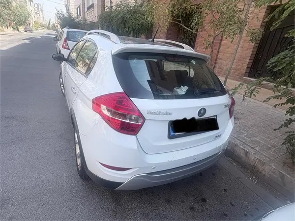 برلیانس، کراس
