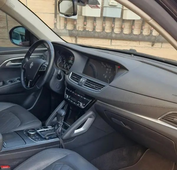 بورگوارد، BX7