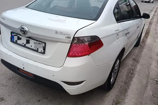 برلیانس، H330