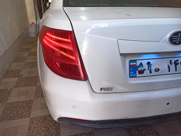 بسترن، B50F