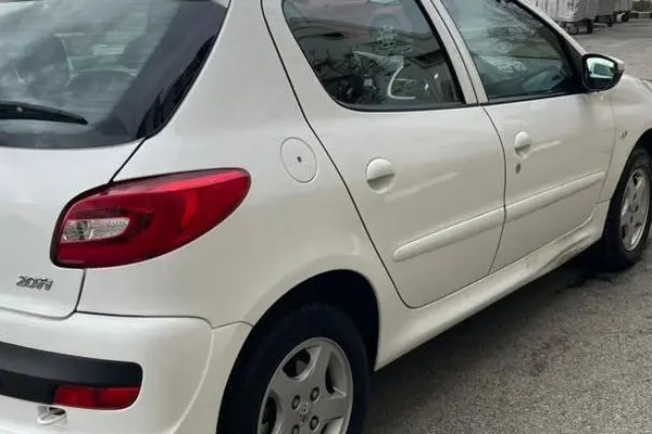 پژو، 207