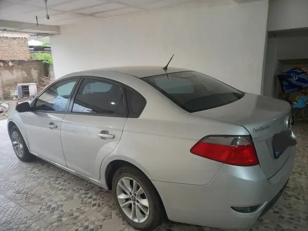 برلیانس، H330