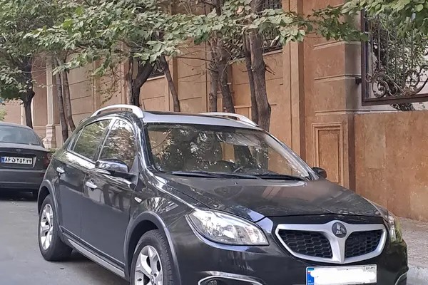 برلیانس، کراس