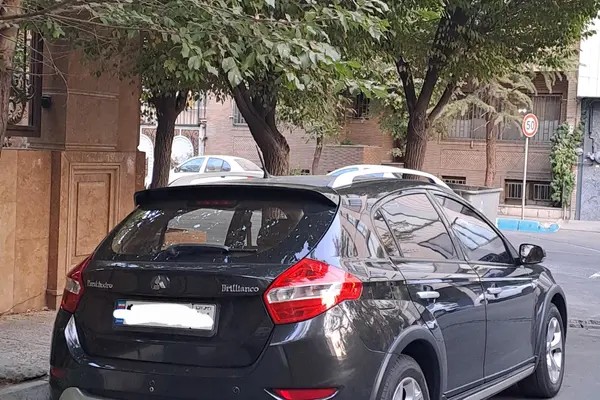 برلیانس، کراس